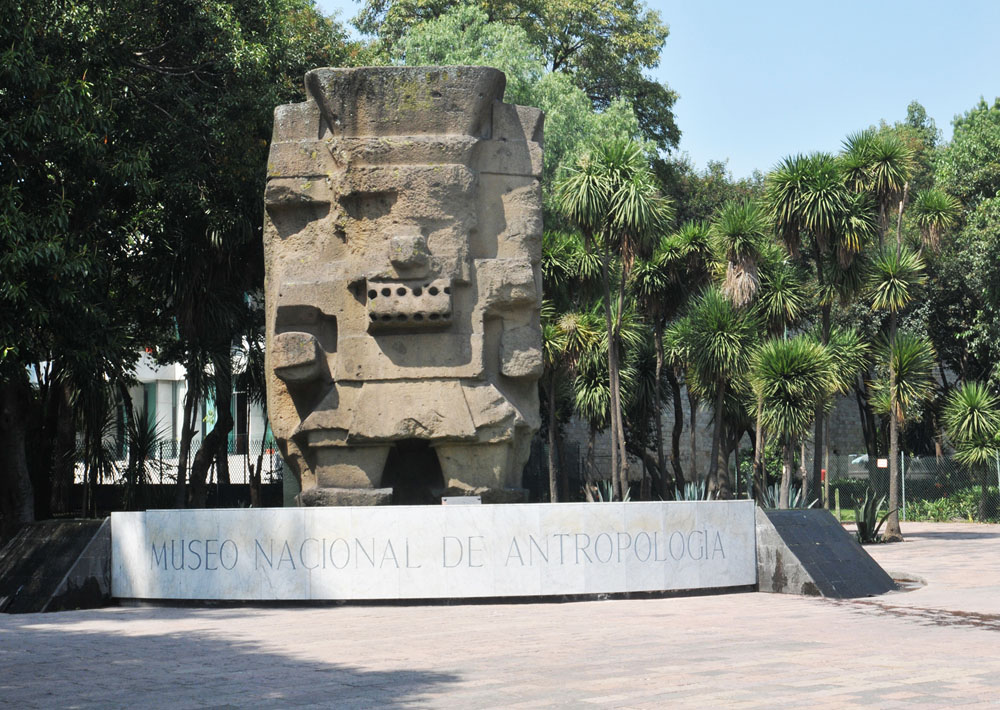 Visitando las culturas mesoamericanas en el Museo de Antropología Playas del mundo