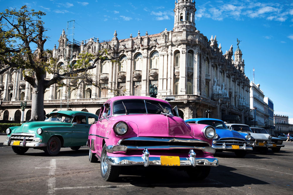 México quiere asociarse con Cuba en turismo